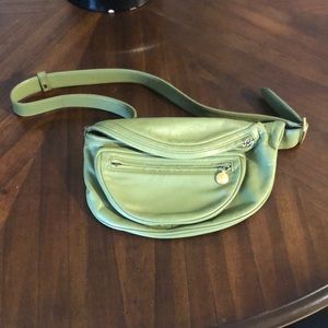 Vintage Gucci leather Fanny pack